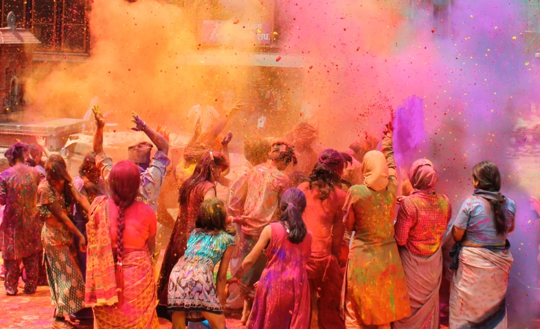 Vibrant Holi: A Caravan of Colours 16 Days Journey